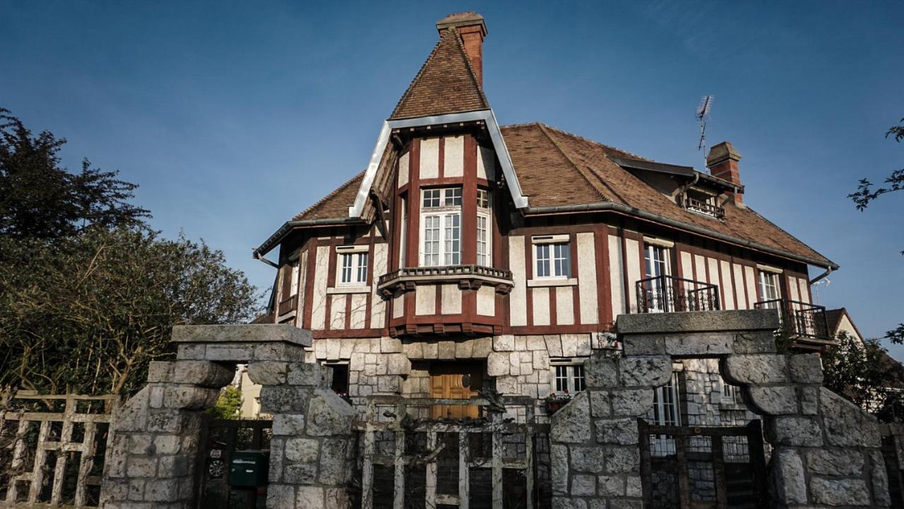 Apakabar Homestay - Proche Gare Melun, Parking Prive, Netflix La Rochette  Eksteriør bilde